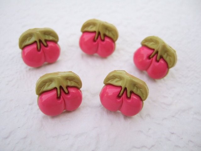 OPRUIMING ~ Kersen knoopje ~ 13 mm, -, -, Nieuw, Ophalen of Verzenden