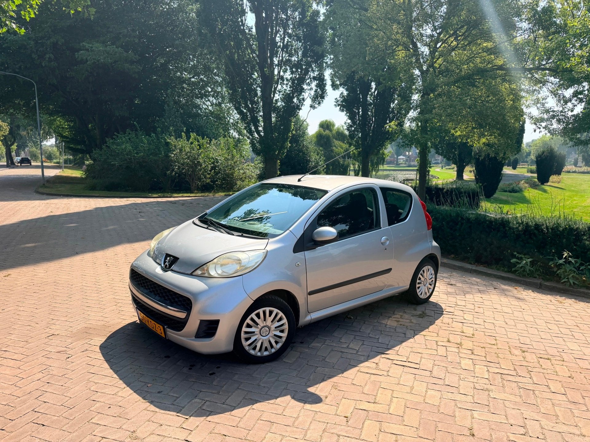 Peugeot 107 1.0-12V Sublime | Airco | Elek.Ramen | Nw.APK, Auto's, Voorwielaandrijving, Stof, Gebruikt, Zwart