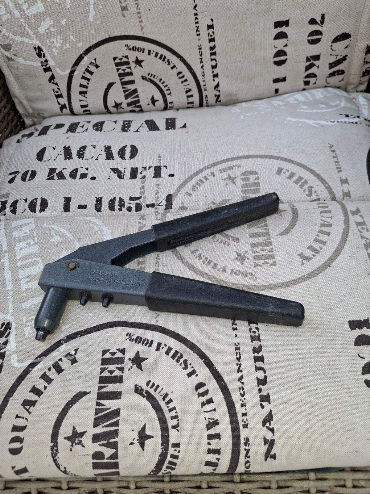 Blindklinktang - Beargrip Made in Holland, Doe-het-zelf en Verbouw, Gereedschap | Handgereedschap, Ophalen of Verzenden