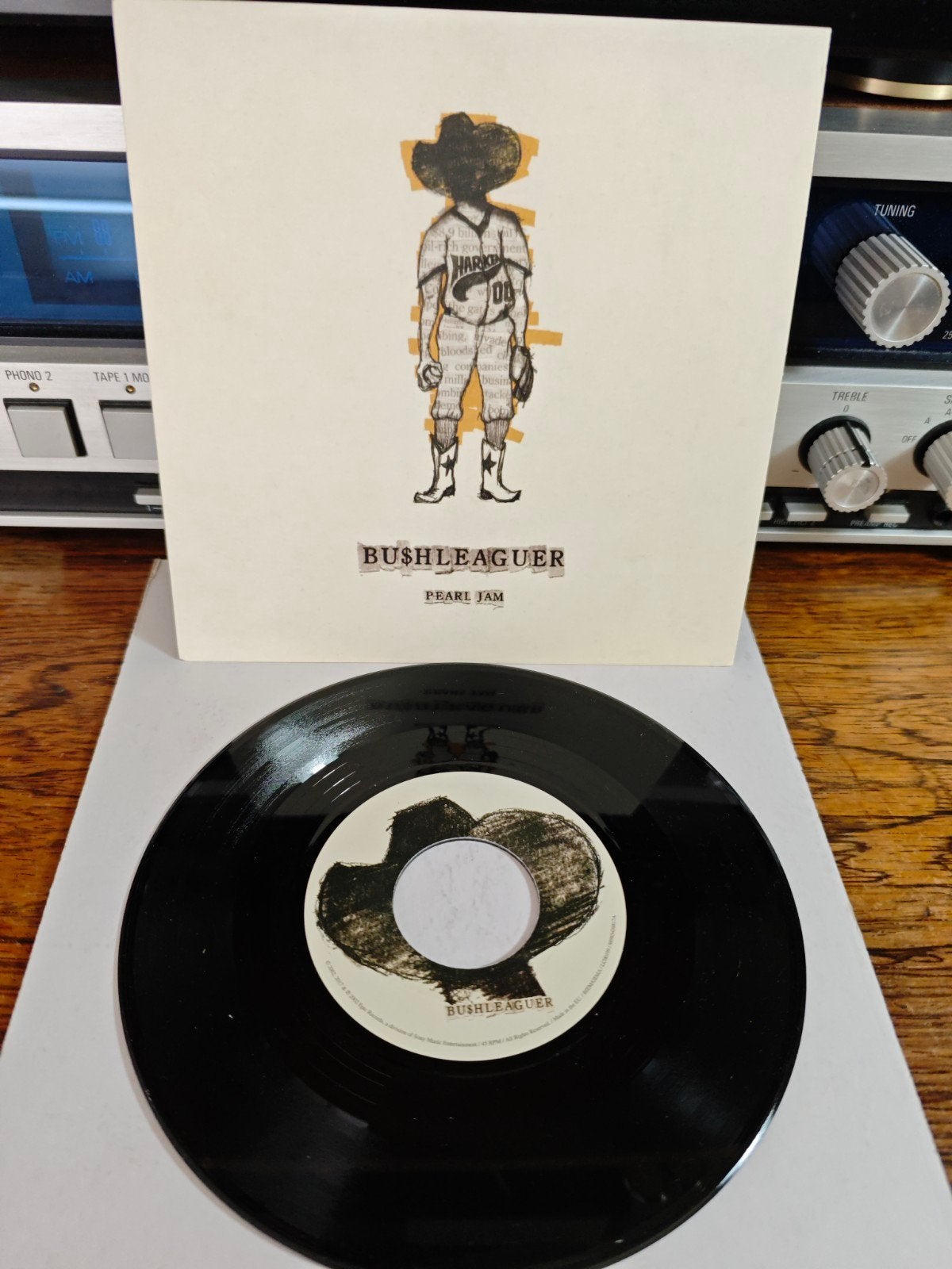 Pearl Jam - Bushleaguer 7 inch Single, Fotohoes, Ophalen of Verzenden, Zo goed als nieuw, Rock en Metal