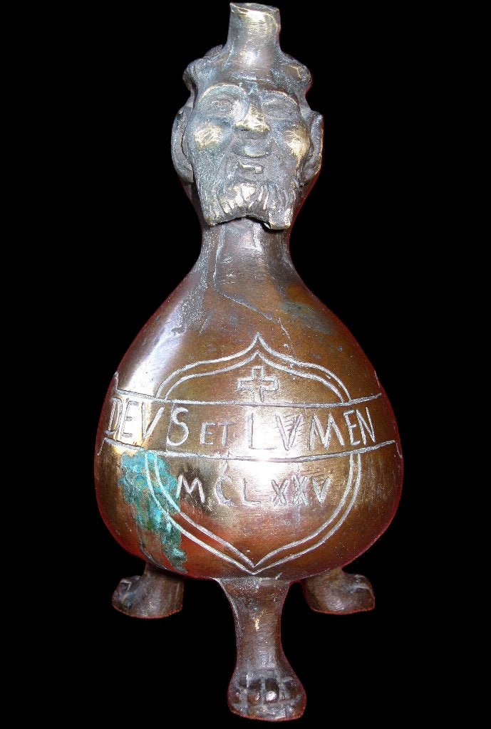 Oude bronzen sacral aquamanile waterfles baardemankruik., Antiek en Kunst, Ophalen, Brons
