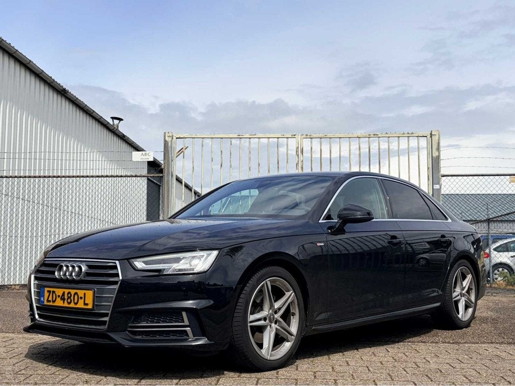 2019 Audi A4 Limousine automaat digital dash 2.0 T MHEV Sp S, Auto's, Audi, Gebruikt, Euro 6, 1984 cc, A4