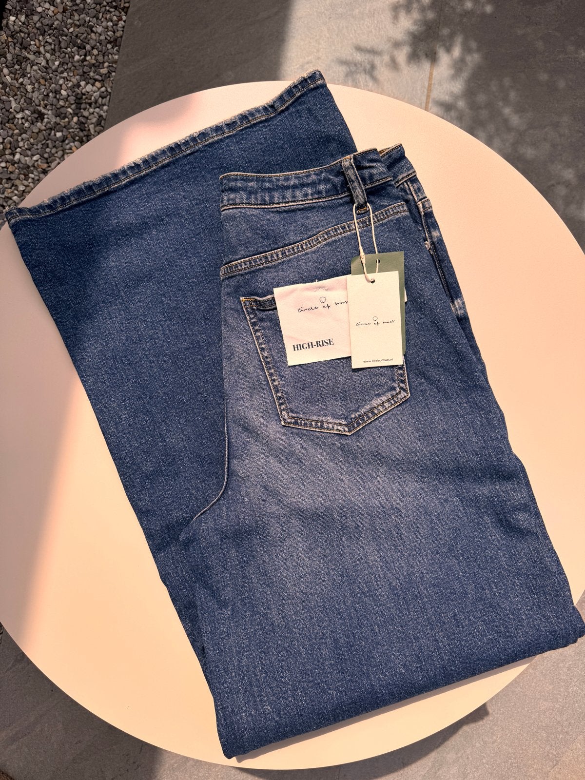 *nieuw* Circle of Trust Harley Jeans - Ultra blue-Maat 27, Ophalen of Verzenden, Nieuw, Blauw, W27 (confectie 34) of kleiner