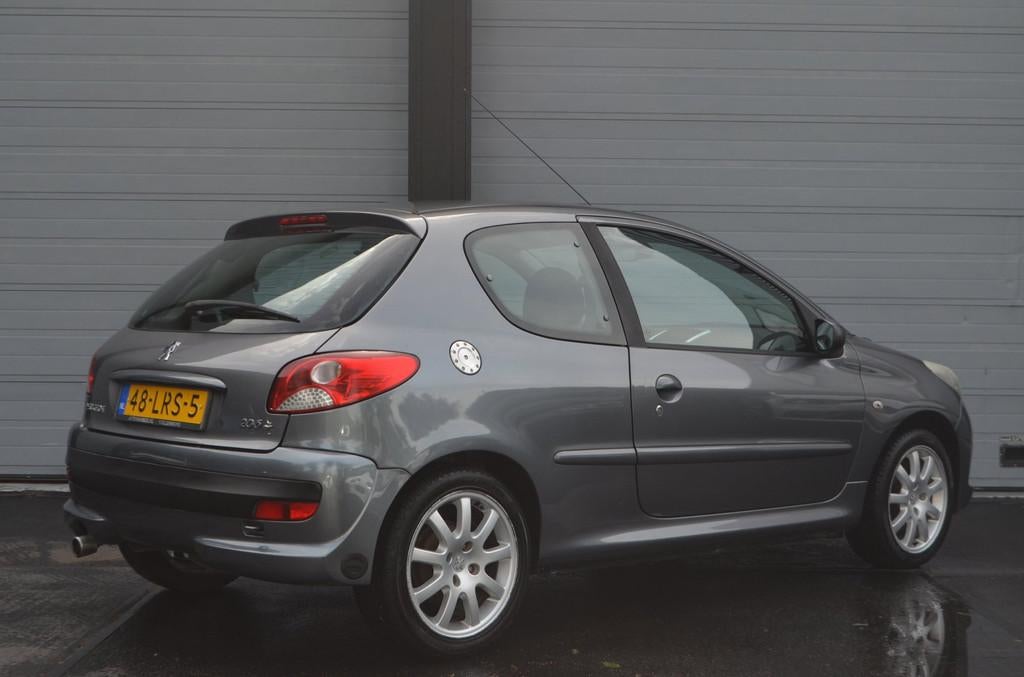 Peugeot 206 + 1.4 XS LGP G3, Voorwielaandrijving, Stof, 4 cilinders, Origineel Nederlands