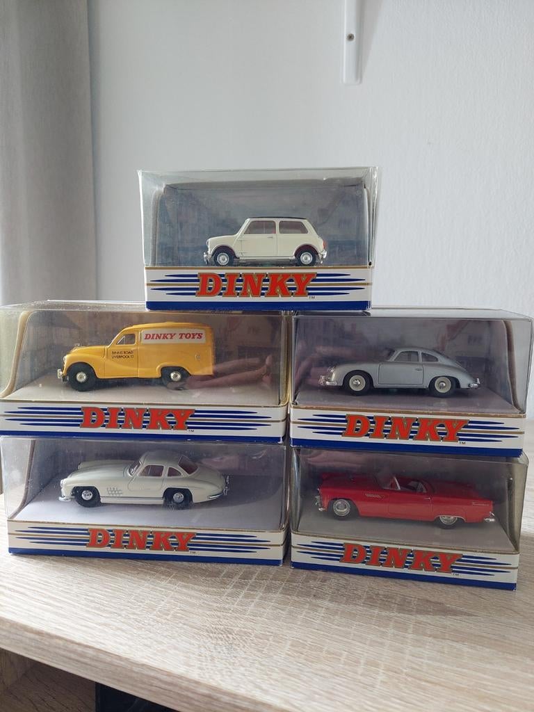 Dinky toys dy serie, Hobby en Vrije tijd, Modelauto's | 1:87, Ophalen of Verzenden, Auto