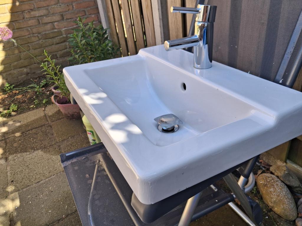 Nette gebruikte wasbak met fontein., Doe-het-zelf en Verbouw, Sanitair, Ophalen of Verzenden