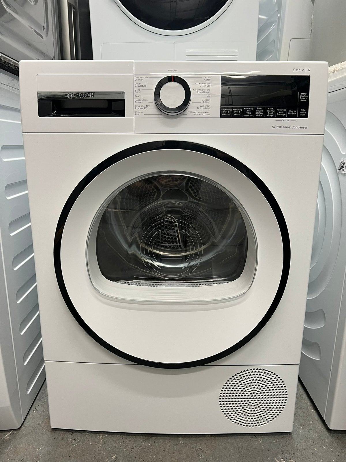 Bosch Serie 6 droger 9KG selfCleaning Condensor, Witgoed en Apparatuur, Wasdrogers, Zo goed als nieuw, Condens, 6 tot 8 kg, 85 tot 90 cm