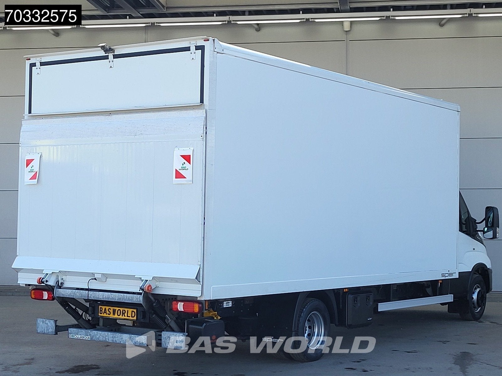 Iveco Daily 70C21 3.0L Automaat 1000KG Laadklep Luchtvering, Auto's, Automaat, Stof, Gebruikt, Euro 6