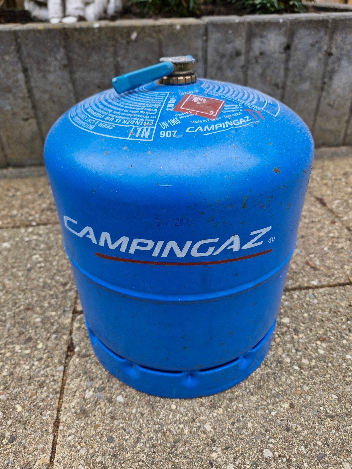 Campingaz 907 gasfles met nog ruim 2/3 gas., Caravans en Kamperen, Kampeeraccessoires, Ophalen, Gebruikt