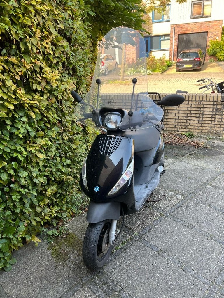 Piaggio Zip 4T brom 2016 | 9.695 km | e-start + kickstart, Fietsen en Brommers, Ophalen, Gebruikt, Maximaal 45 km/u, Zip