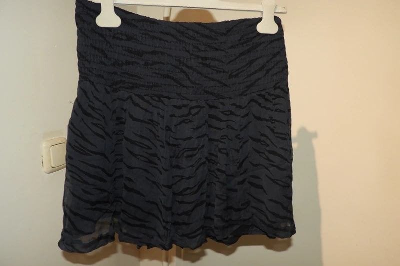Ganni zwierige rok elastische bovenkant tijger print 40, Kleding | Dames, Rokken, Maat 38/40 (M), Ganni, Gedragen, Boven de knie