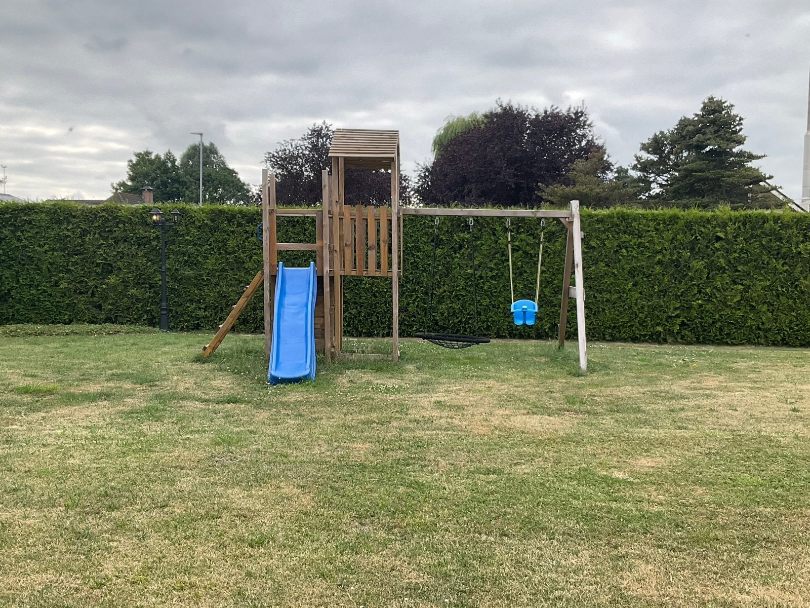Houten Speeltoestel met Glijbaan en Schommels, Kinderen en Baby's, Ophalen, Gebruikt, Glijbaan
