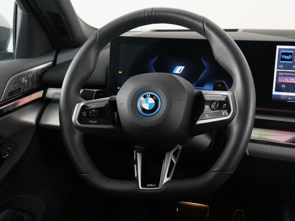 BMW 5 Serie Touring 550e xDrive M Sport Trekhaak Accu SoH 10, Auto's, Automaat, Gebruikt, Overige brandstoffen, Leder