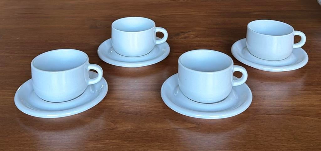 4 Ikea Rondo kop en schotels, Ophalen of Verzenden, Zo goed als nieuw, Overige stijlen, Kop(pen) en/of Schotel(s)