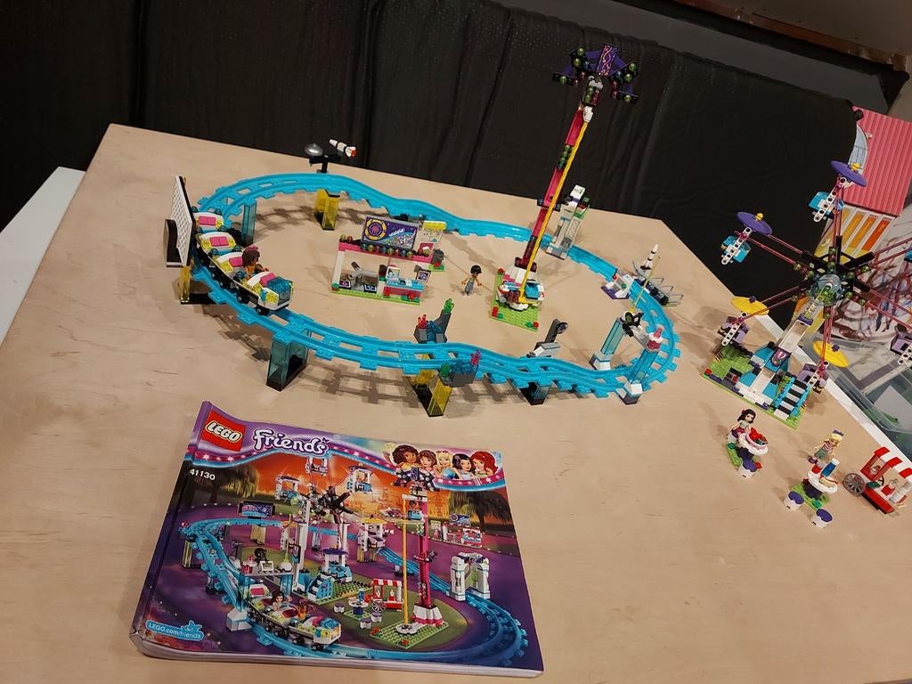 Lego Friends Pretpark Achtbaan 41130, Ophalen of Verzenden, Zo goed als nieuw, Complete set, Lego