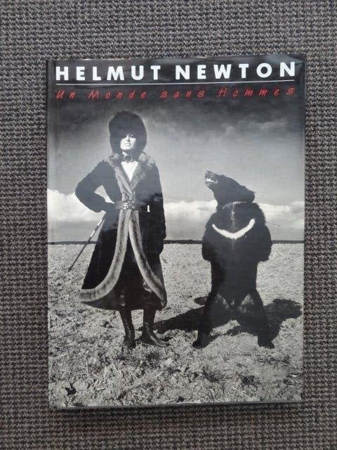Helmut Newton, Un monde sans hommes, filipacchi, 1984, Boeken, Verzenden, Gelezen, Fotografen