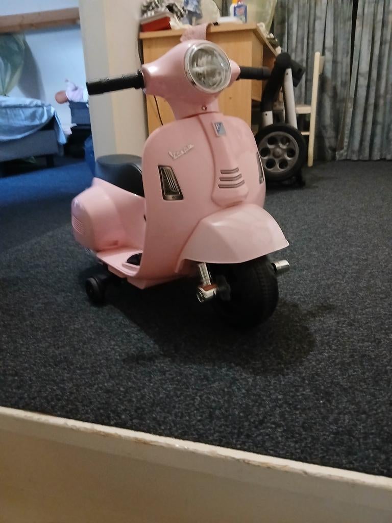 Roze kinderscooter, Ophalen of Verzenden