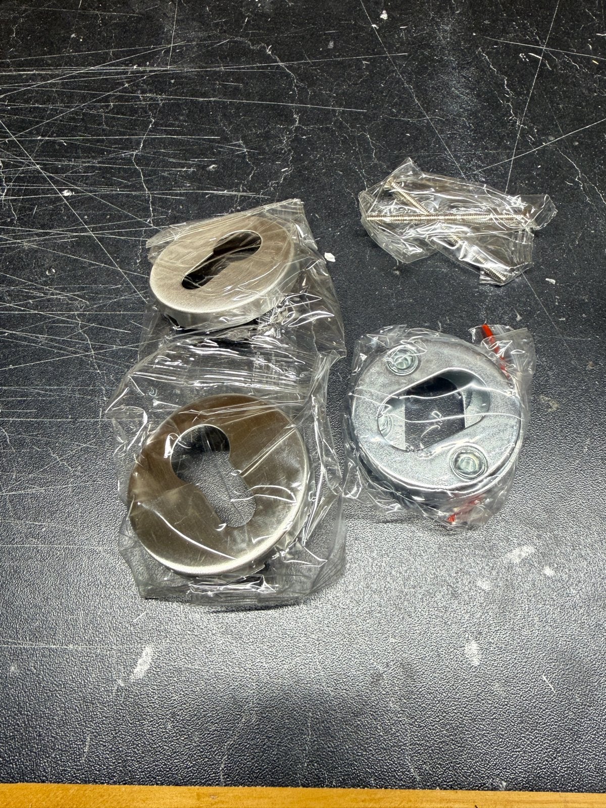 Profielcilinderplaatjes Erka rond 7mm RVS, Ophalen of Verzenden, Nieuw, Rvs, Slot
