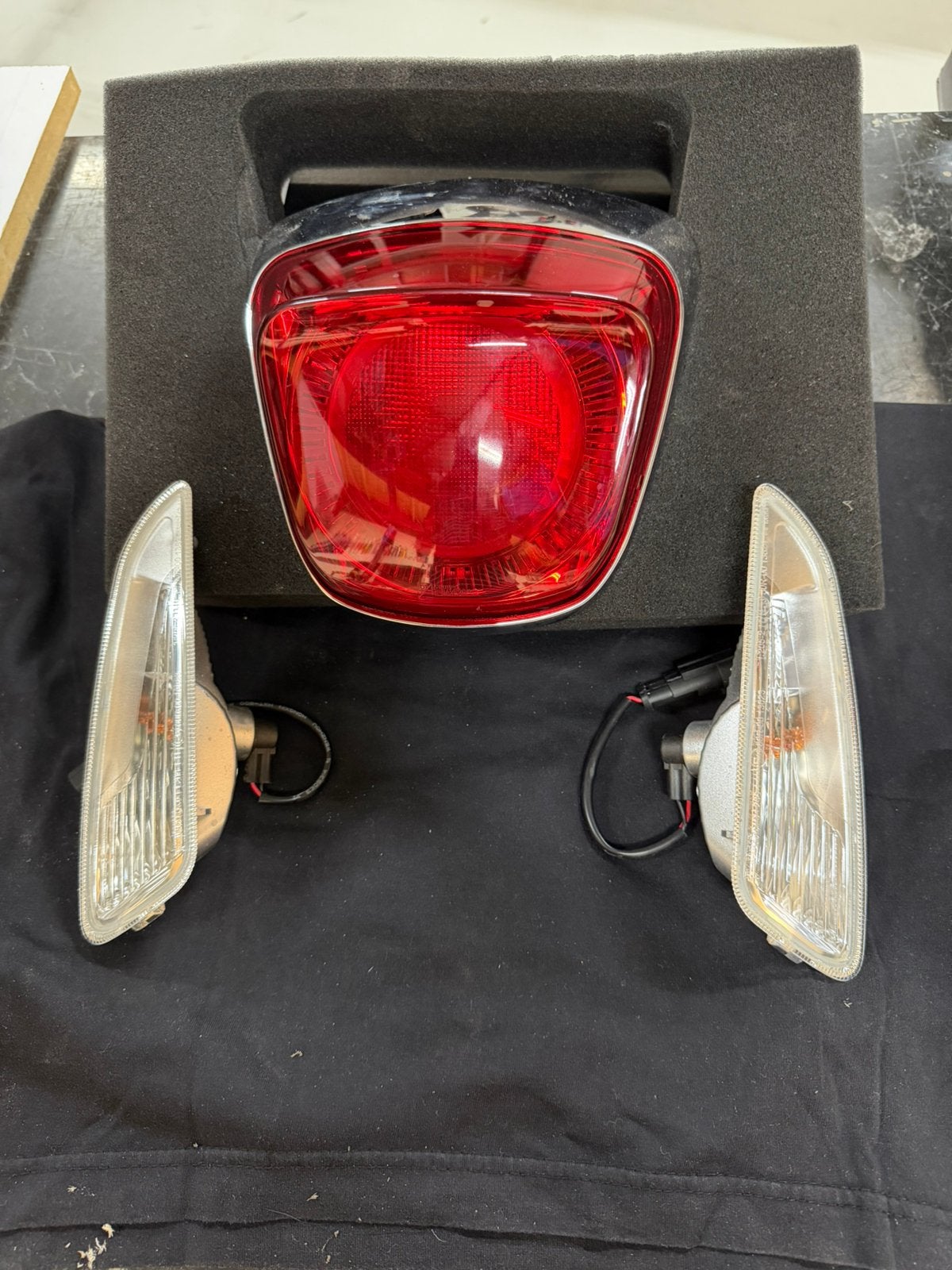 Achterlicht origineel vespa sprint, Fietsen en Brommers, Ophalen of Verzenden, Zo goed als nieuw, Benzine