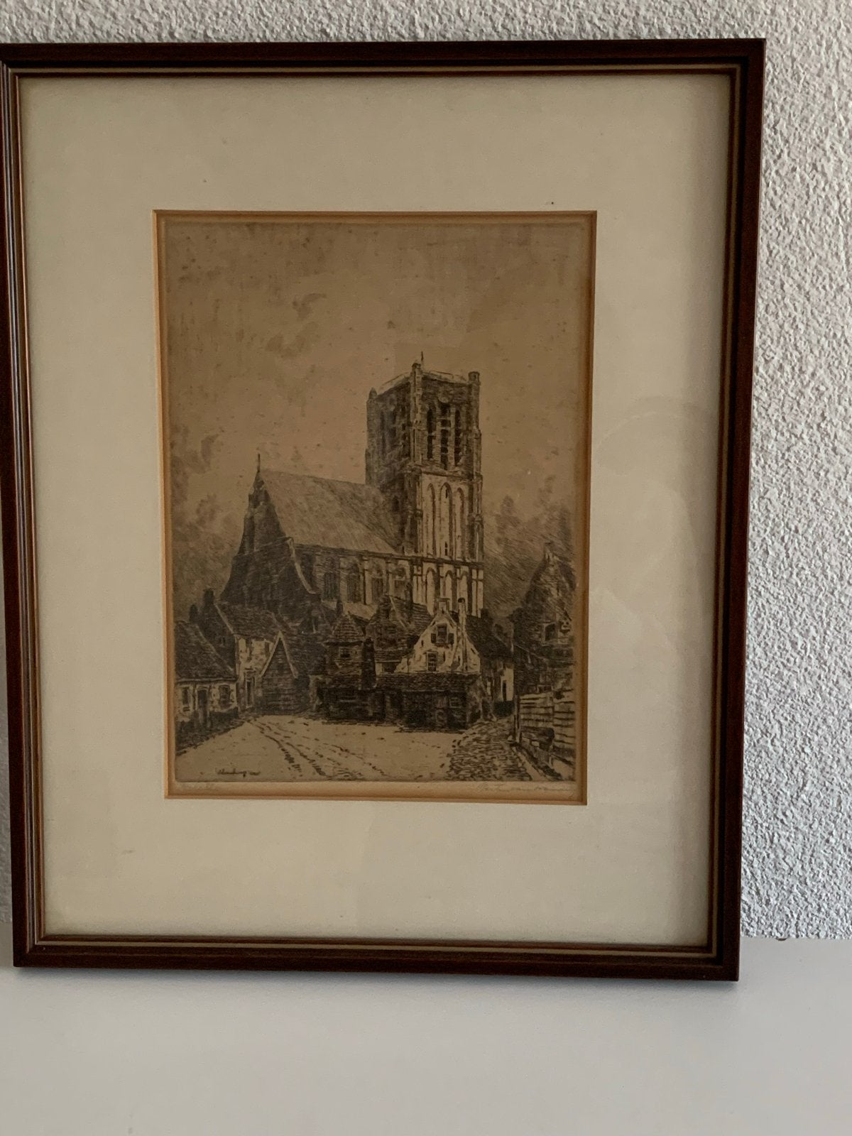 Oude ets van een kerk in een dorp, ingelijst, Ingelijst, Ets, Stadsgezicht, Ophalen of Verzenden
