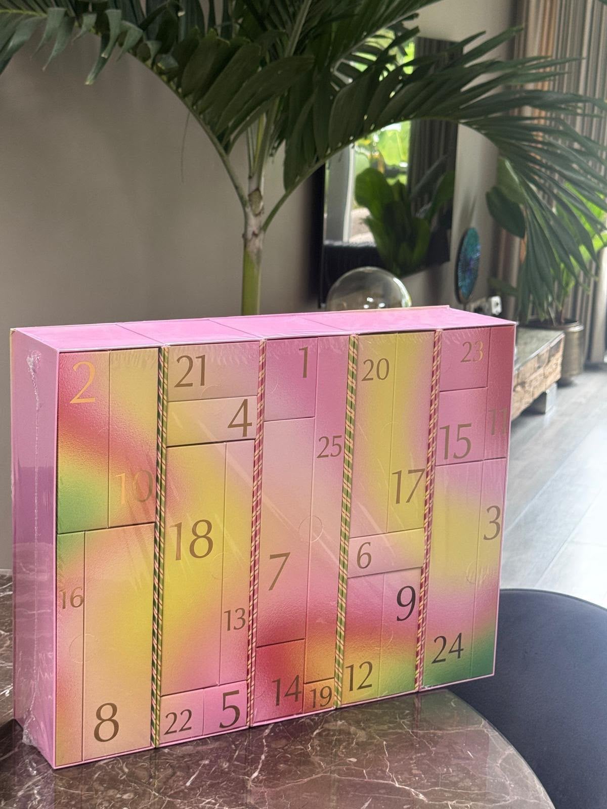 Beauty Adventskalender 2026, Sieraden, Tassen en Uiterlijk, Ophalen of Verzenden, Nieuw, Gehele gezicht