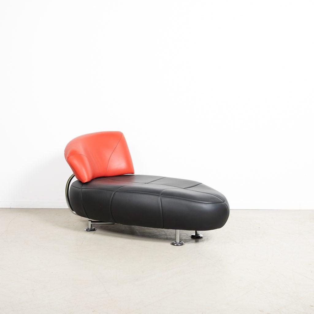 Leolux Kikko Chaise Longue Fauteuil Rood/Zwart Leer, Niet ingevuld, Zo goed als nieuw, Niet ingevuld, Niet ingevuld