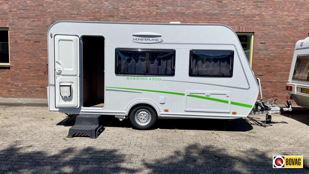 LMC Sassino 430 D, Caravans en Kamperen, Caravans, Bedrijf, tot en met 3, 750 - 1000 kg, Overige, LMC en Münsterland, Dwarsbed