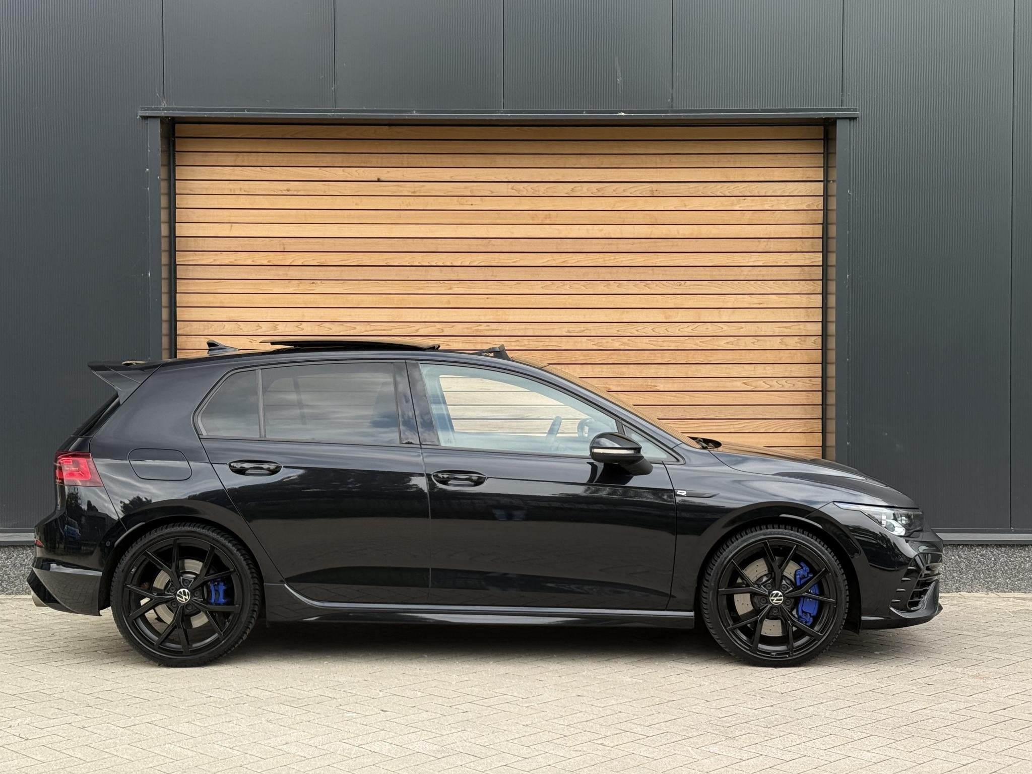 Volkswagen Golf 2.0 TSI 4Motion R AKRAPOVIC|DRIFT|HEAD-UP|ST, Auto's, Volkswagen, Automaat, 1525 kg, Gebruikt, Euro 6