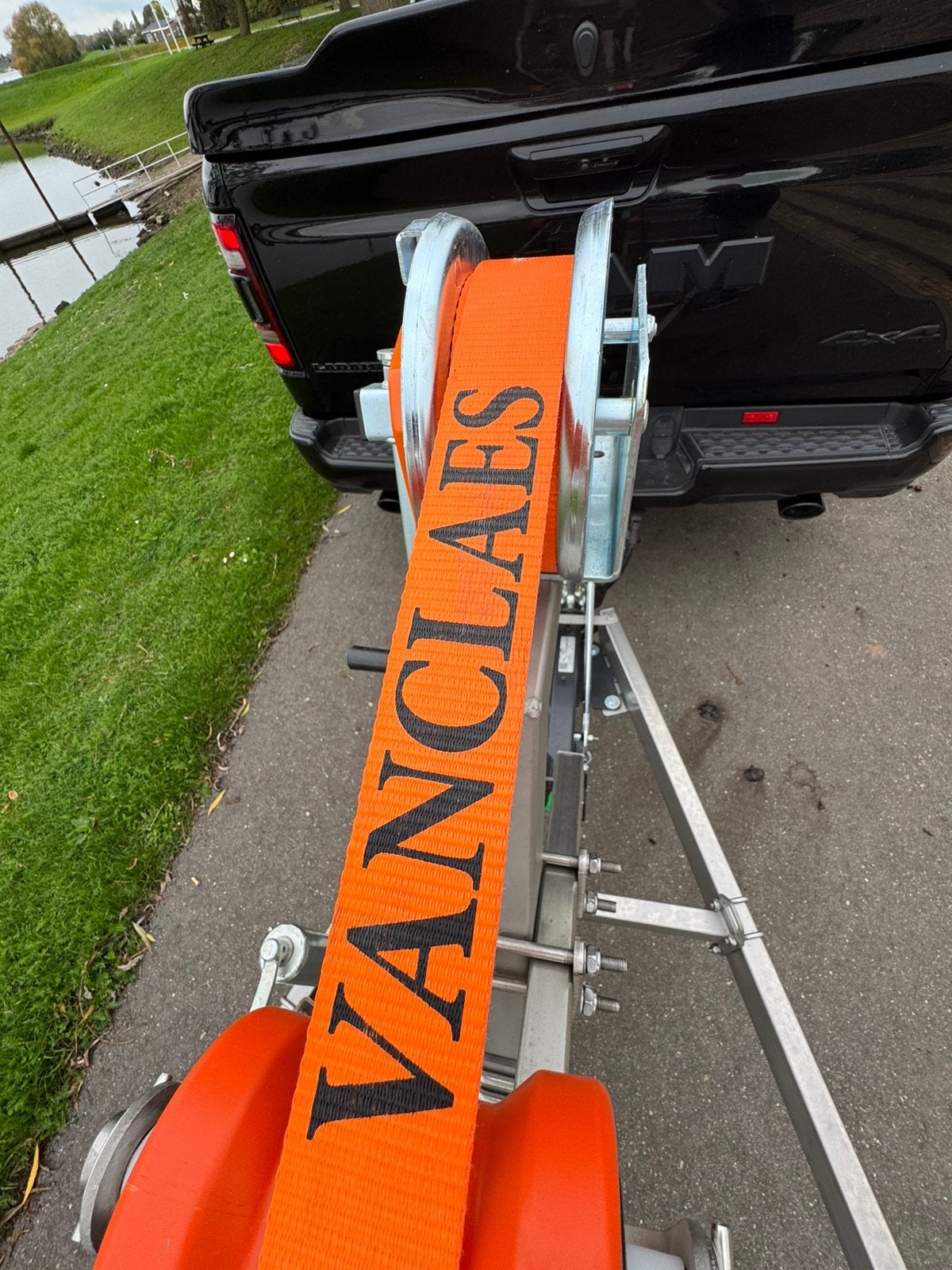 VanClaes trailer v-liner 1350 spiraalvering, led, rvs opties, Watersport en Boten, Ophalen, Zo goed als nieuw, Minder dan 6 meter