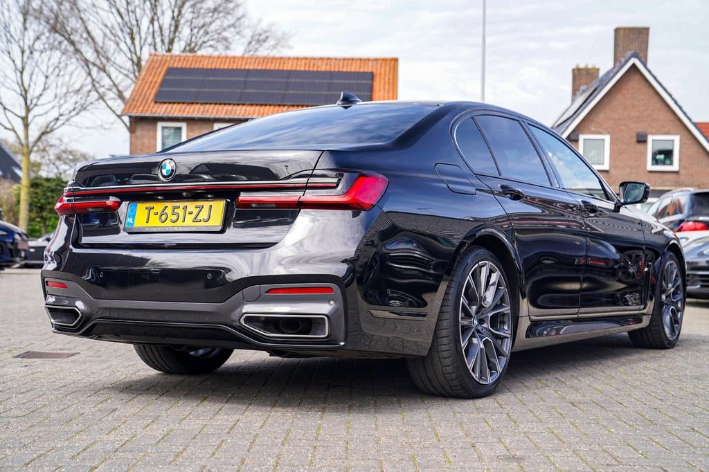 BMW 7-serie 745e High Executive | Stoelverkoeling | Stuurwie, Automaat, Achterwielaandrijving, Gebruikt, 138 €/maand