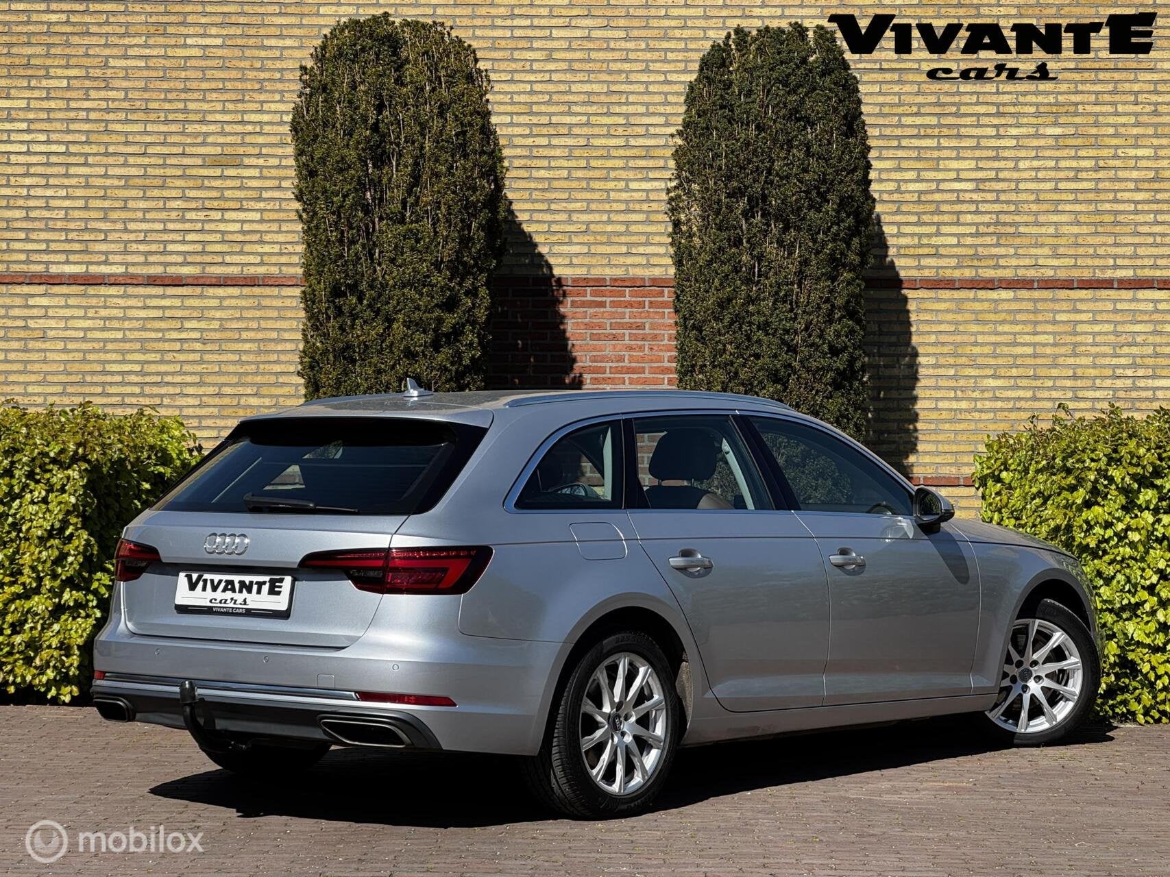 Audi A4 Avant 2.0 35 TFSI Sport Lease Edition Leder*Cruise*C, Auto's, Gebruikt, Euro 6, 4 cilinders, Automatische klimaatregeling