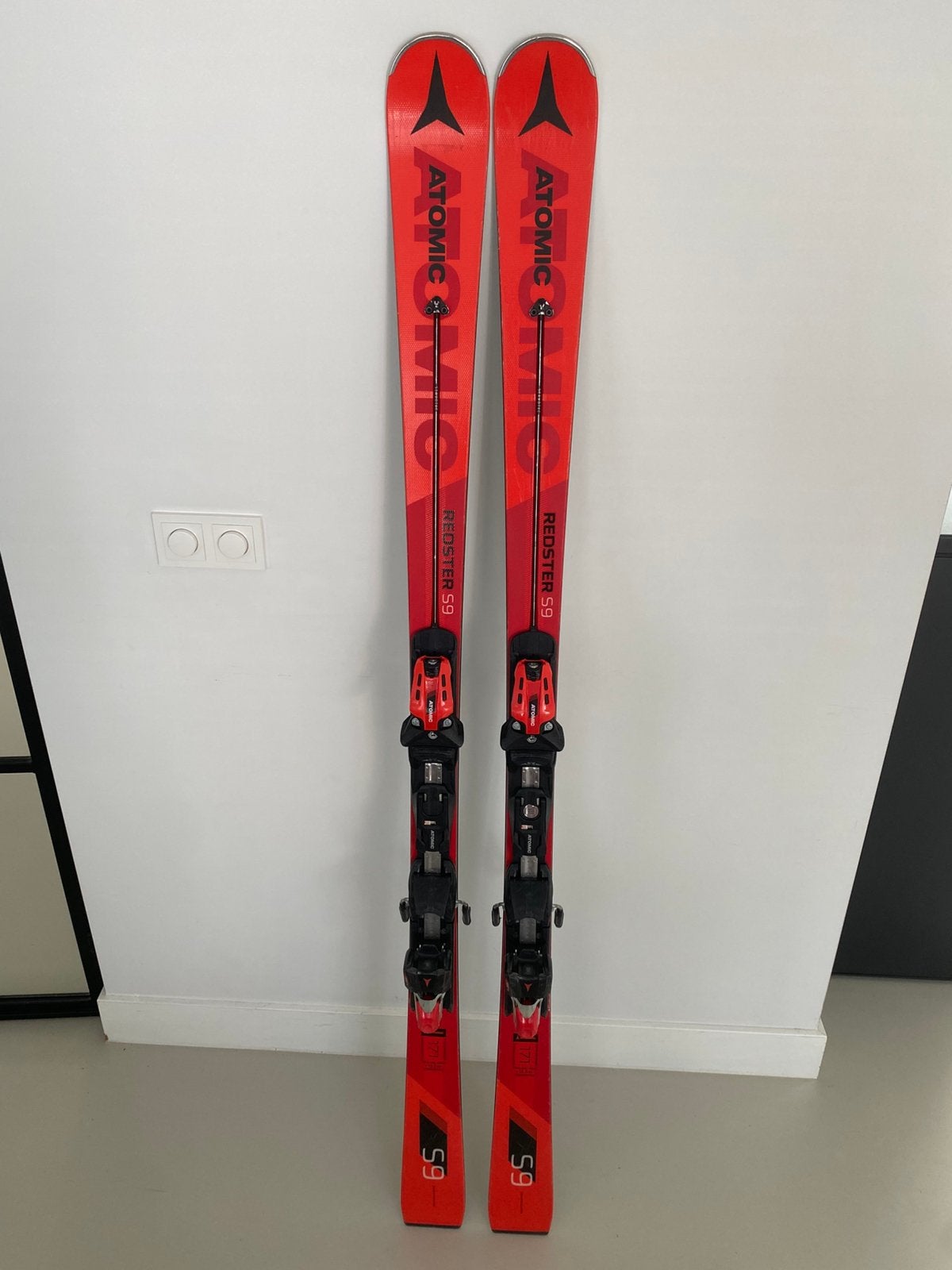 ATOMIC Redster S9 171 cm., Sport en Fitness, Ophalen, 160 tot 180 cm, Zo goed als nieuw, Carve