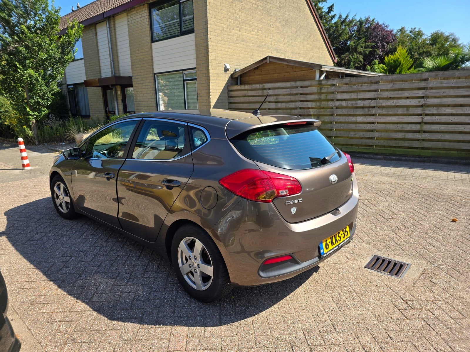 Kia (Pro) Cee d 1.6 GDI 5DR 2013 Bruin nieuwe apk airco, Zwart, Bruin, 1600 cc, Particulier