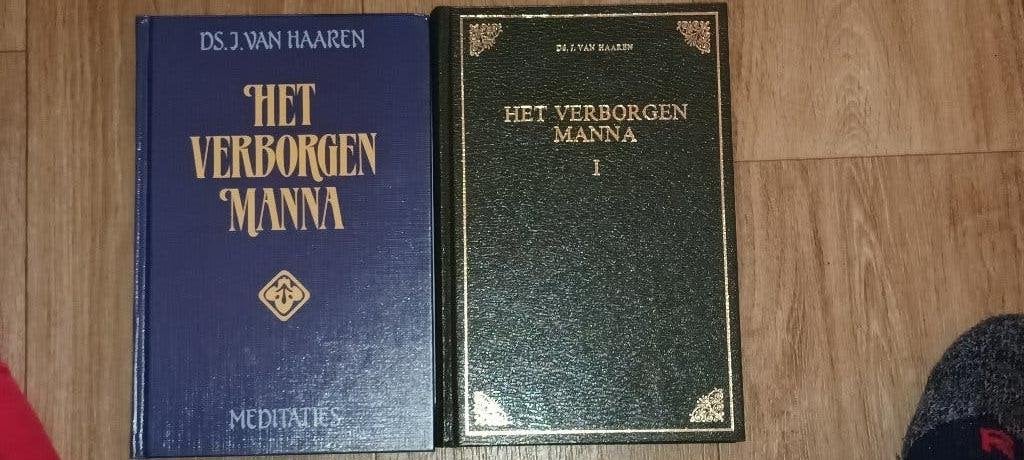 Ds.J.van Haaren - Het verborgen manna, Ophalen of Verzenden, Gelezen, Ds.J.van Haaren, Christendom | Protestants