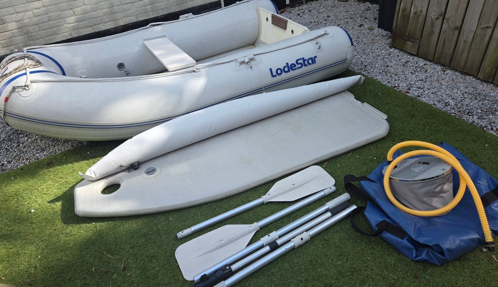 Lodestar rubberboot 250 met Mercury 5pk 4tk buitenboordmotor, Ophalen, Airdeck, Gebruikt, 5 pk