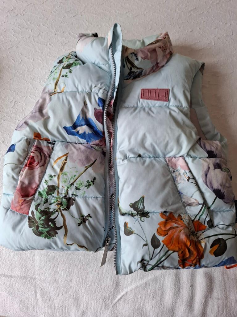 Boby warmer van Molo 104 /110, Kinderen en Baby's, Kinderkleding | Maat 104, Ophalen of Verzenden, Zo goed als nieuw, Meisje, Jas