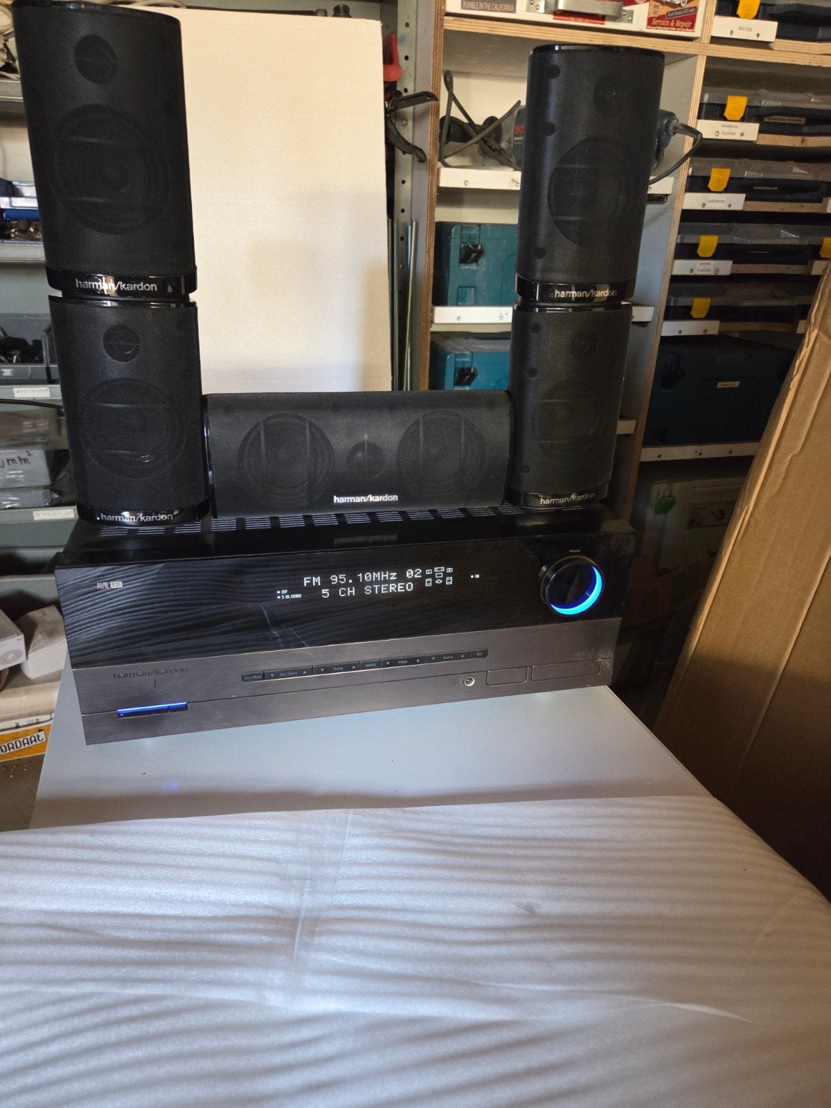Harman Kardon AVR 138 Receiver Speakers, Ophalen of Verzenden, Gebruikt, 5.1-systeem, Overige merken