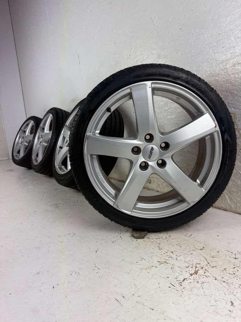 Volkswagen Golf Caddy Seat Leon velgen 18" 5x112 winterset, Auto-onderdelen, Banden en Velgen, Niet ingevuld, 18 inch, Gebruikt