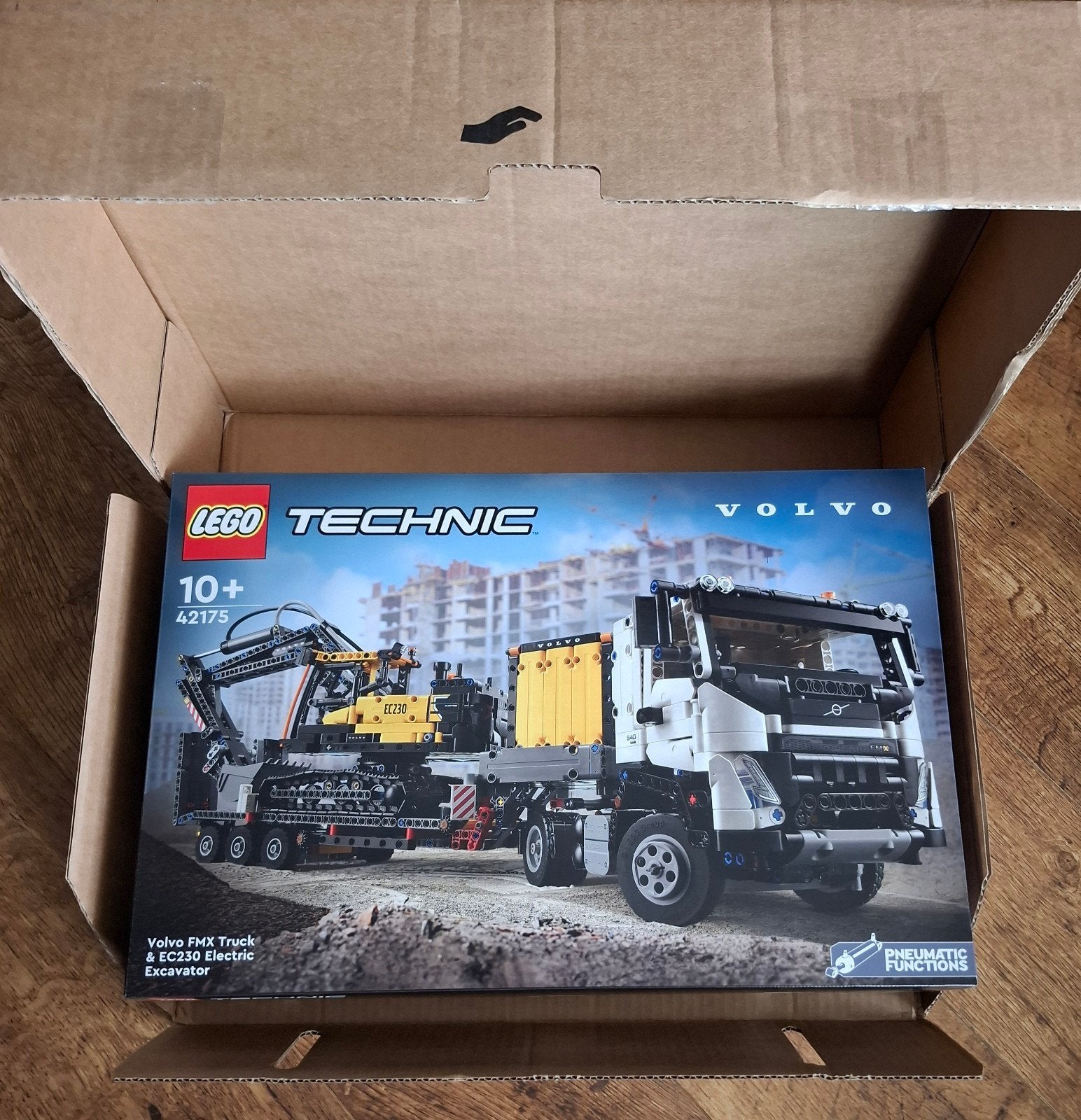 Lego 42175 VOLVO FMX TRUCK  NIEUW, Ophalen of Verzenden, Nieuw