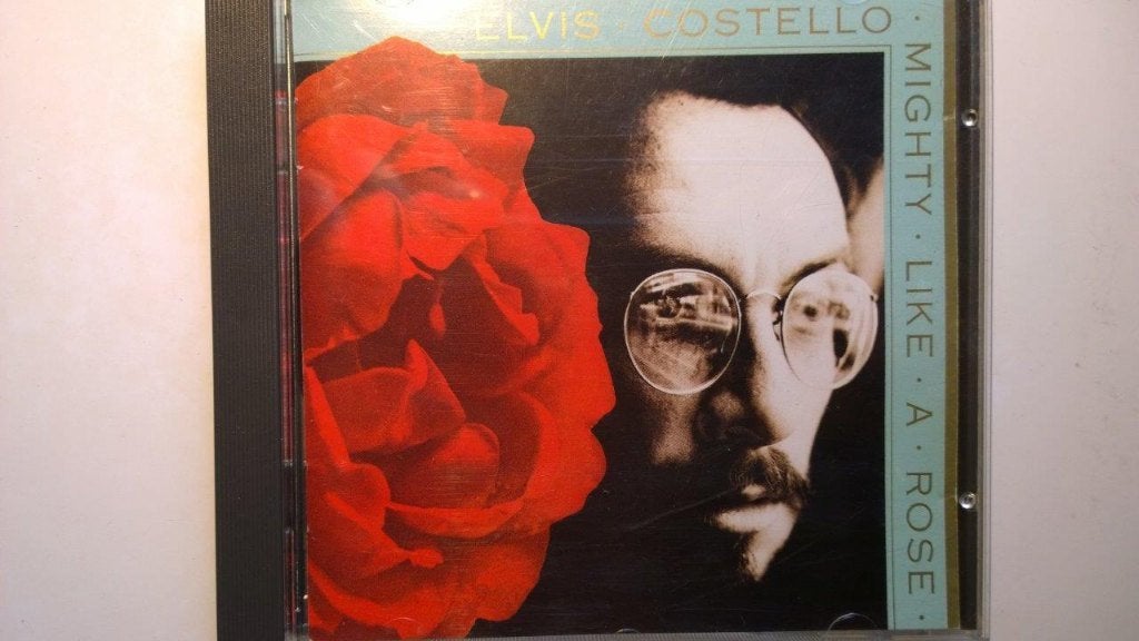 Elvis Costello - Mighty Like A Rose, Ophalen of Verzenden, Zo goed als nieuw, Poprock, Album