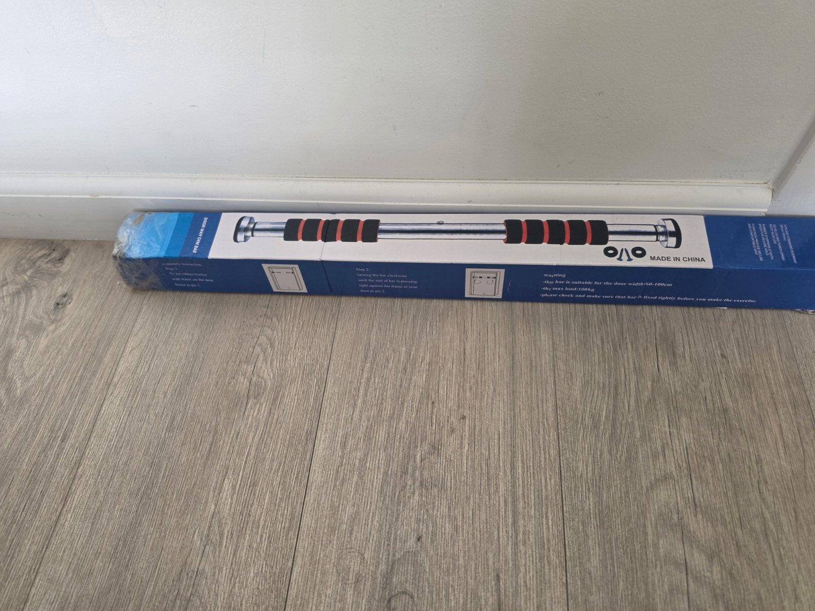 Nieuwe Optrekstang voor Deurkozijn - Krachttraining Thuis, Sport en Fitness, Fitnessmaterialen, Ophalen