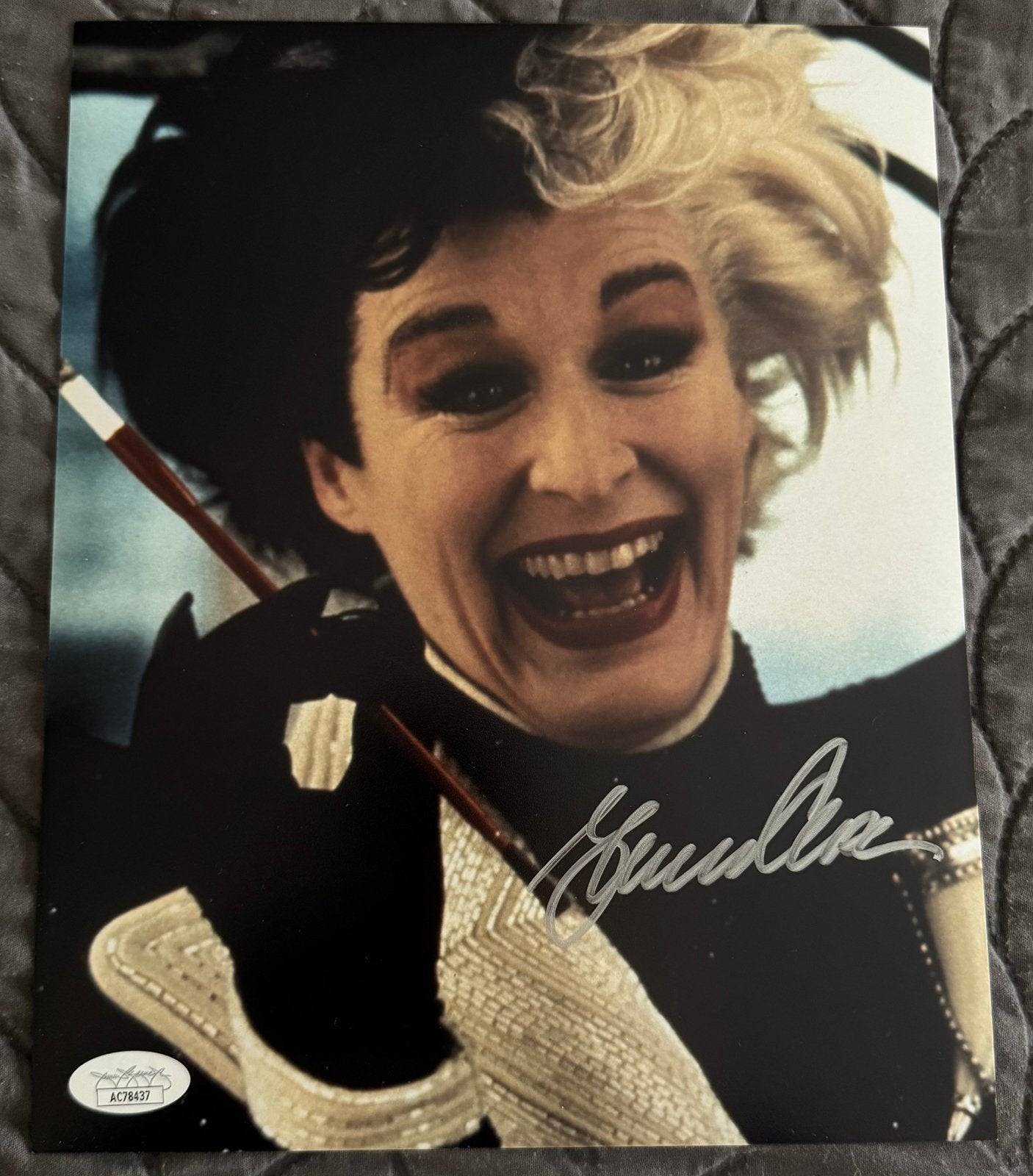 Glenn Close als Cruella De Vil gesigneerde foto JSA COA, 1980 tot heden, Foto, Ophalen of Verzenden, Zo goed als nieuw