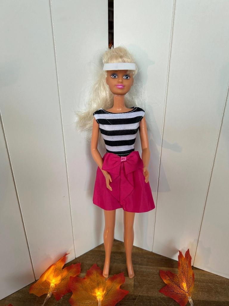 Sindy 1994 Hasbro, Ophalen of Verzenden, Gebruikt, Fashion Doll