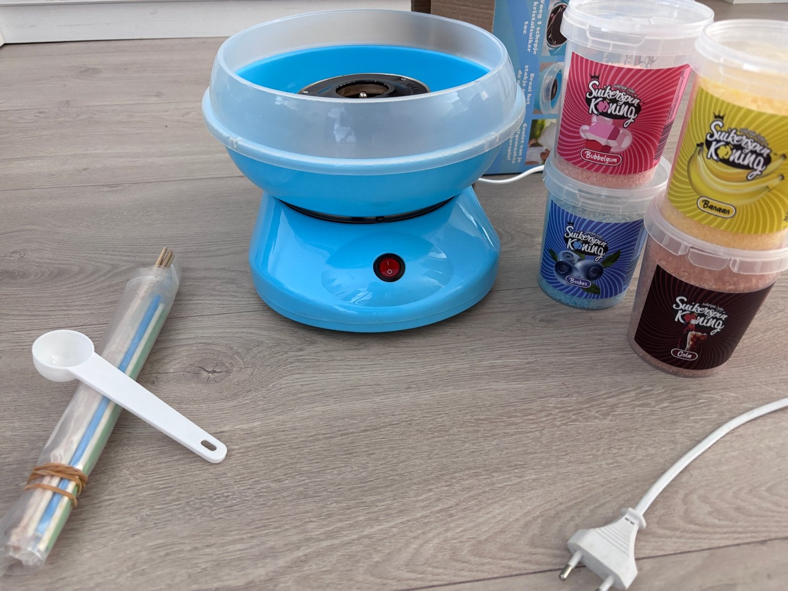 Candyz Suikerspinmachine met suiker en stokjes, Ophalen, Zo goed als nieuw, Overige typen, Overige