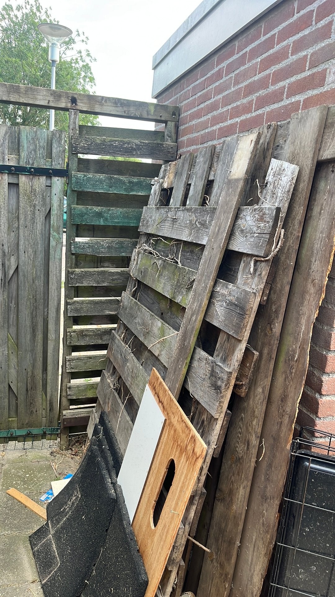 Stookhout / vuur hout gratus, Ophalen, 1 tot 2 meter, Minder dan 3 meter, Zo goed als nieuw