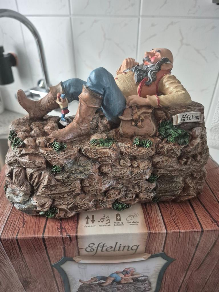 Efteling Klein duimpje en de reus, Ophalen of Verzenden, Zo goed als nieuw, Beeldje of Poppetje