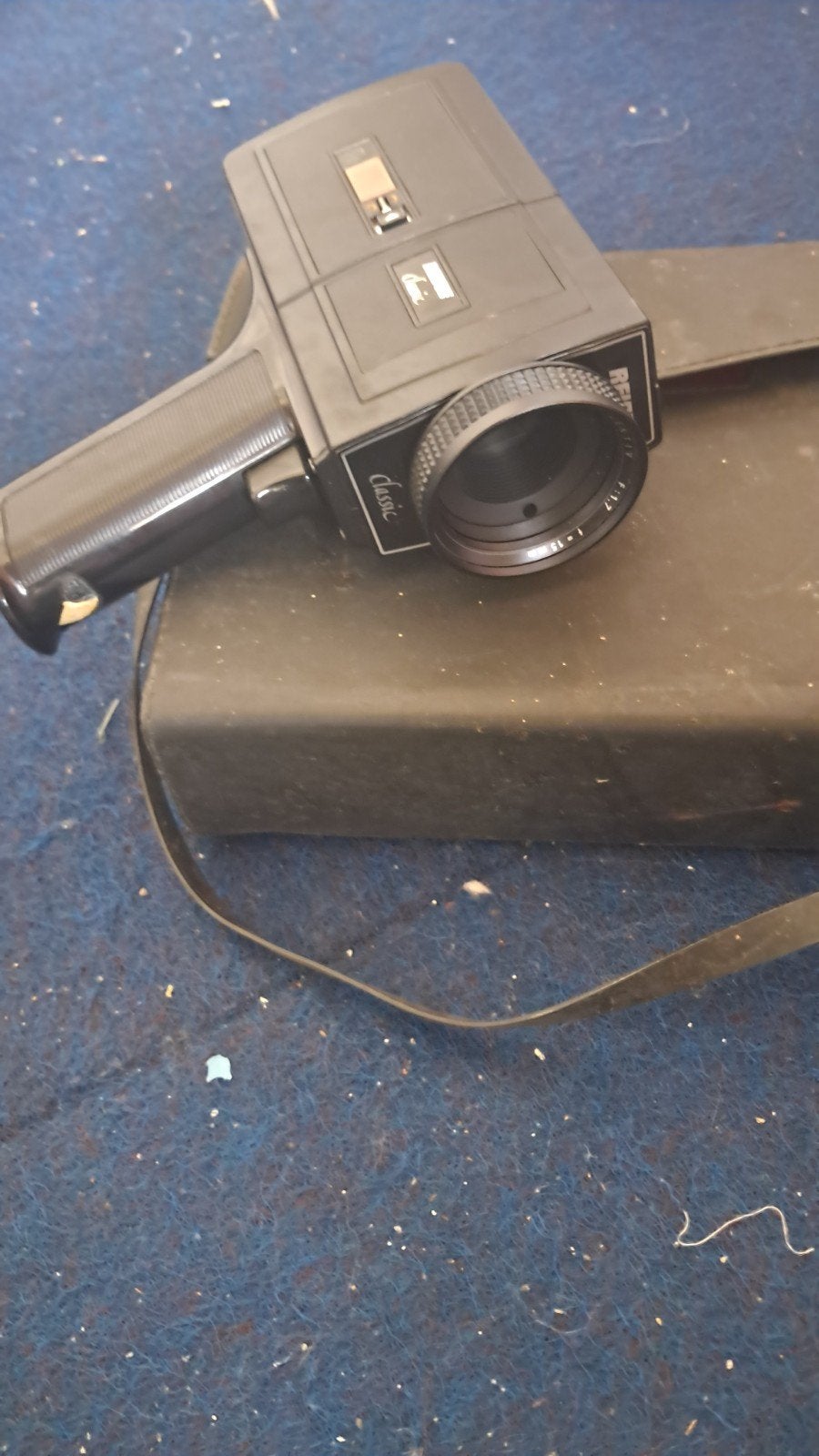 Vintage Revue Classic 8mm Filmcamera met Tas, Ophalen of Verzenden, 8mm, Camera
