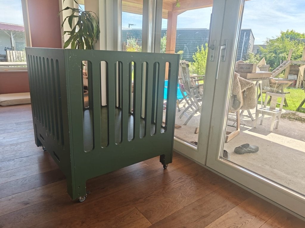 Baby box met la, Kinderen en Baby's, Boxen, Ophalen, Gebruikt, Rechthoekig, In hoogte verstelbaar