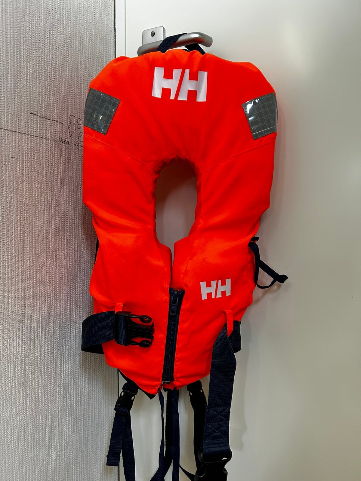 Helly Hansen peuterreddingsvest 5-15kg, Ophalen of Verzenden, Zo goed als nieuw, Kind, Reddingsvest of Zwemvest