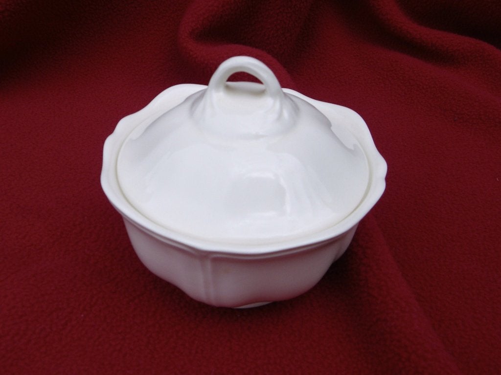 Wedgwood QUEENS PLAIN  Botervloot als nieuw, Huis en Inrichting, Keuken | Servies, Overige typen, Ophalen of Verzenden, Zo goed als nieuw